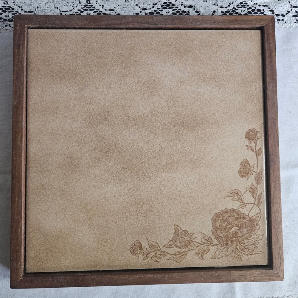 Vintage Ceramic Wood Trivet Wall Hanging 8.75"